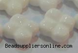 CAG7225 15.5 inches 25*25mm carved flower white agate gemstone beads