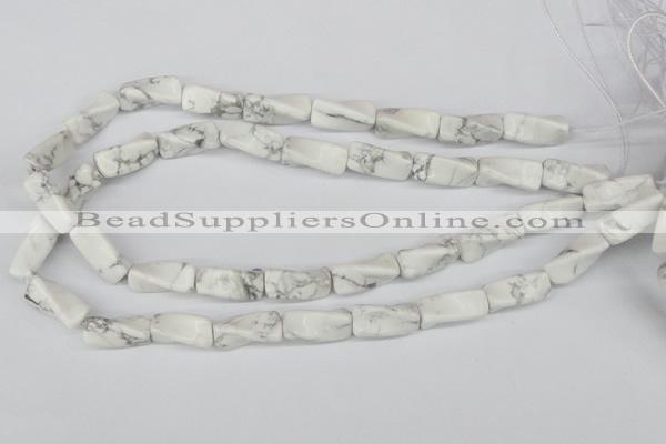 CTW134 15.5 inches 9*20mm twisted trihedron white howlite beads